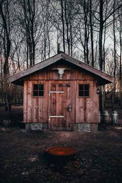 Abri de jardin, cabane de jardin