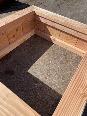 Carré potager DOUGLAS 80x80x25cm..
