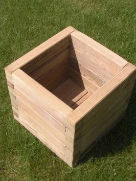 Jardinière 40x40cm Hauteur 39cm (1)