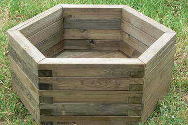 jardiniere-en-bois-hexagonal-96x96cm-hauteur-49cm-traitee.jpg