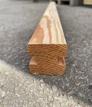poteau-de-jonction-bois-douglas-90x90mm.jpg